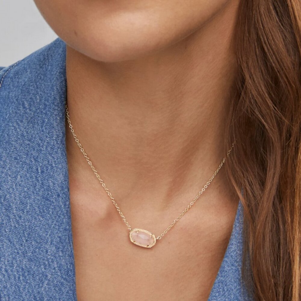 Elisa Gold Pendant Necklace in Rose Quartz - Picture 4 of 6